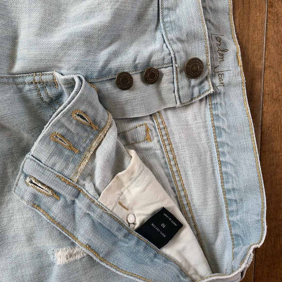 Victoria’s Secret London Jeans - Picture 4 of 7